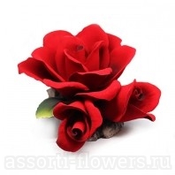 Роза из фарфора декоративная